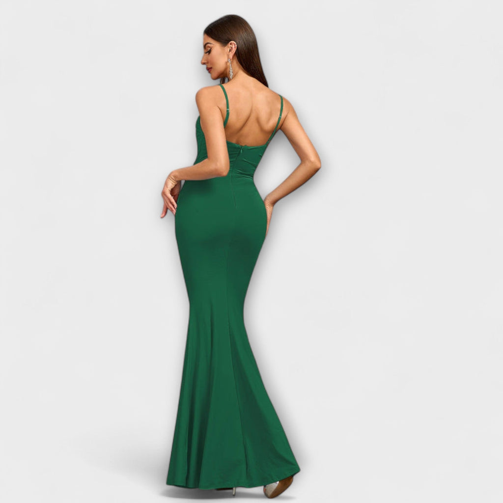 Callie - Elegant Ruffle Dress