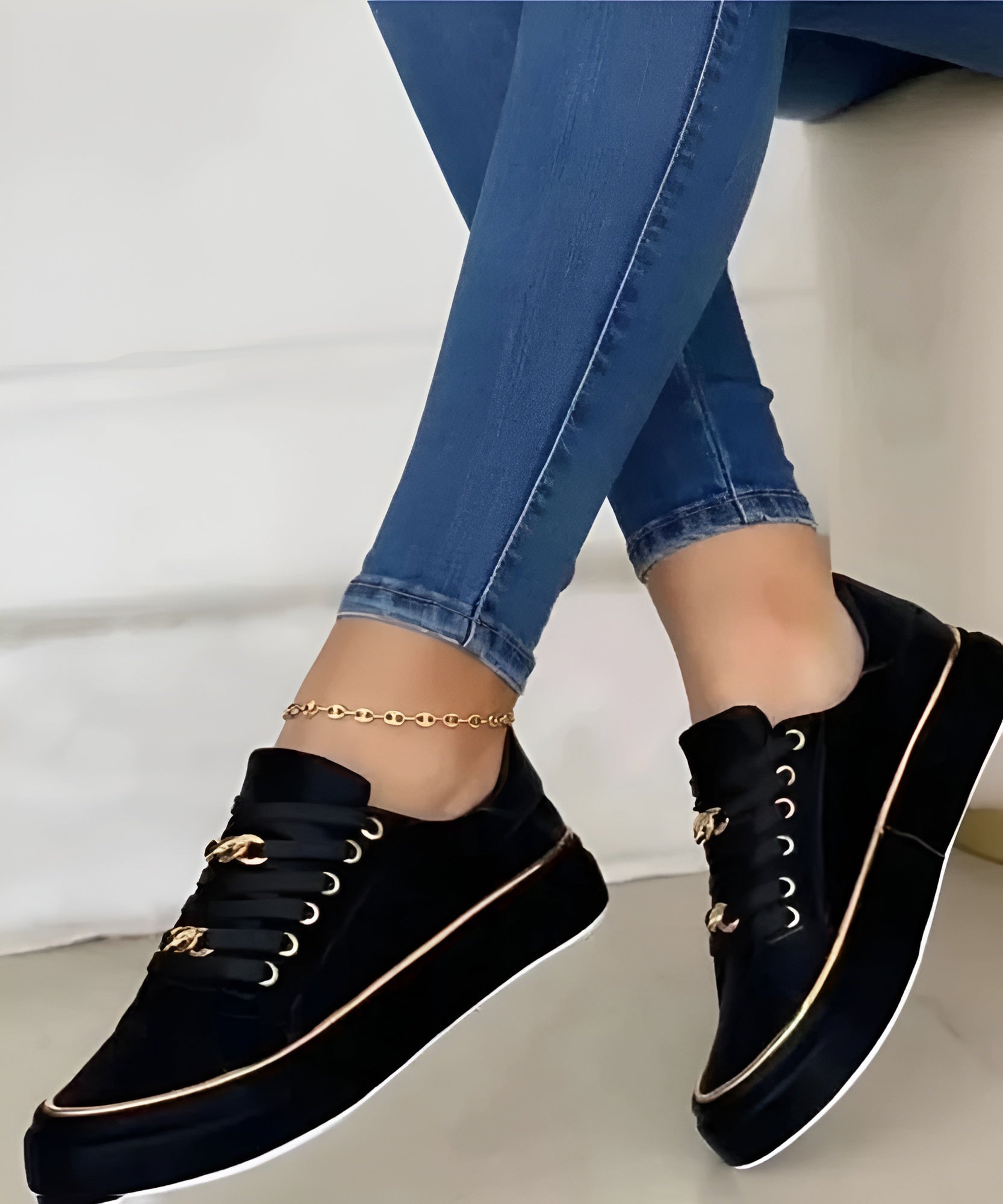 Alexya | Stylish Orthopaedic Women’s Sneakers™