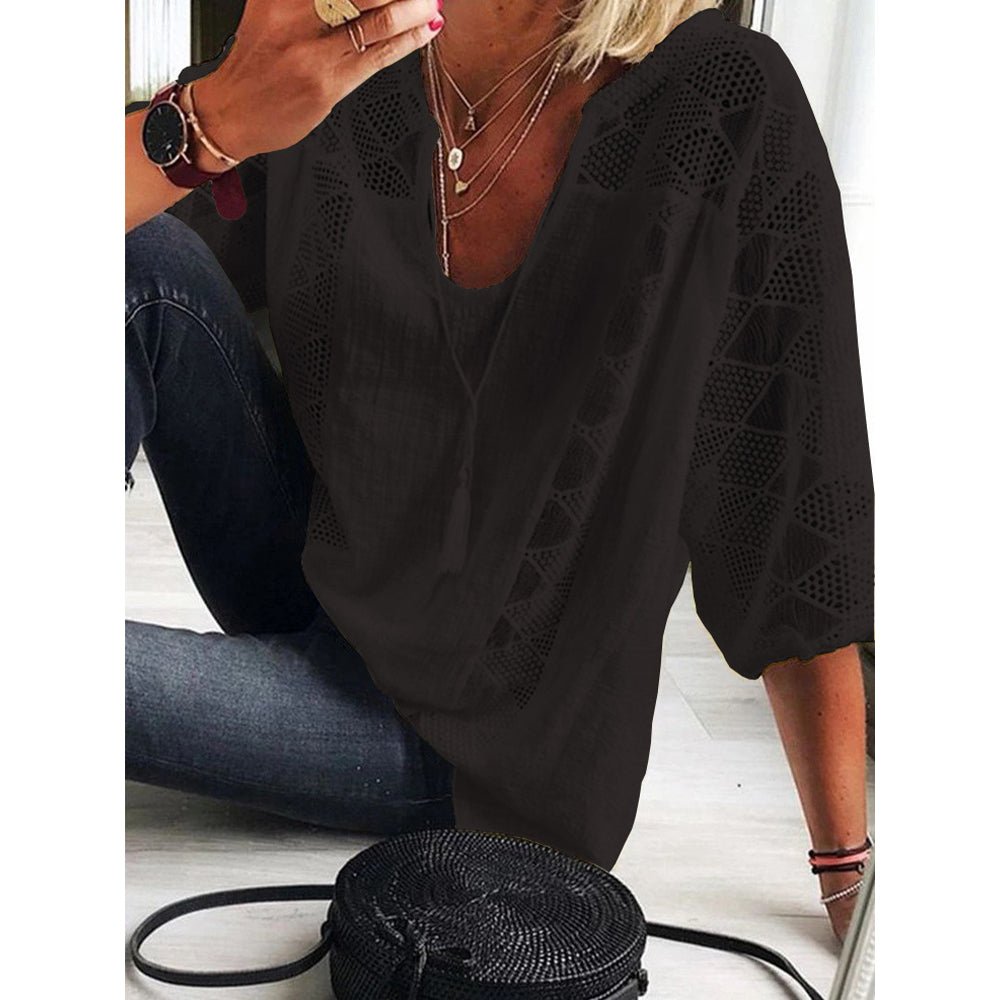 Auralee - Chic Accent Blouse
